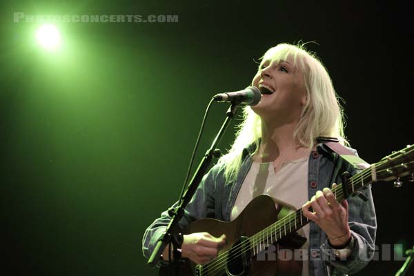 LAURA MARLING - 2011-11-04 - PARIS - La Cigale - Laura Beatrice Marling